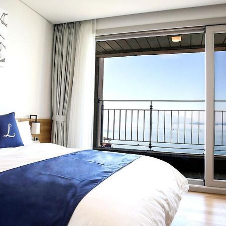 Lapis Hotel Намхе Екстериор снимка