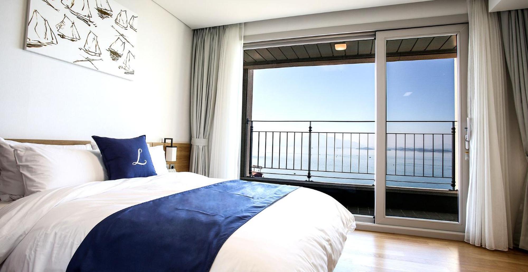 Lapis Hotel Намхе Екстериор снимка