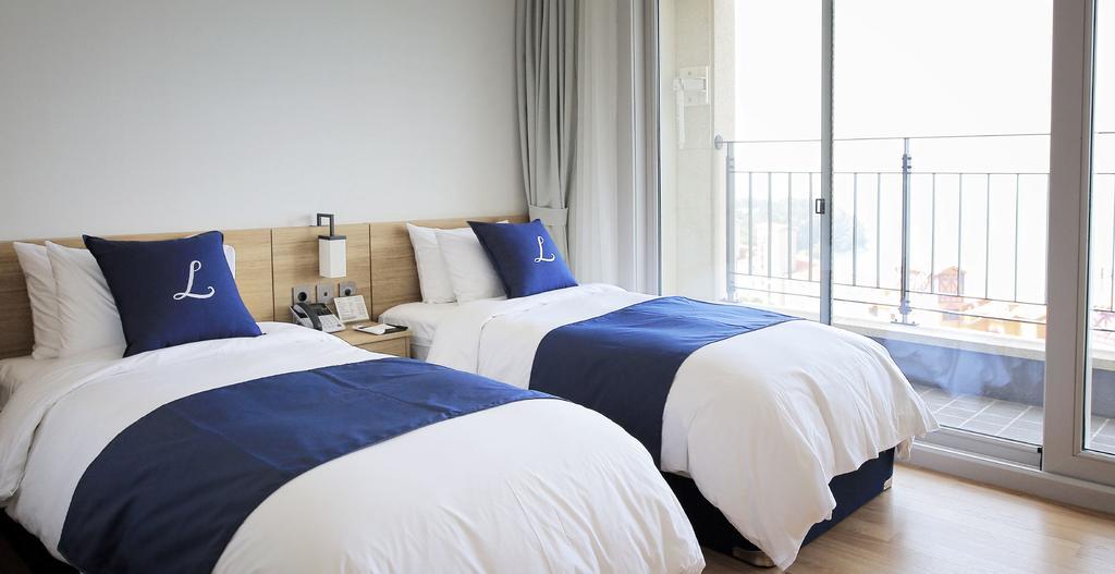 Lapis Hotel Намхе Екстериор снимка