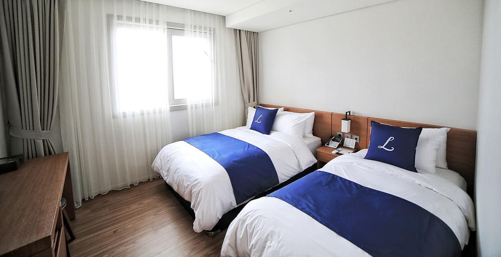 Lapis Hotel Намхе Екстериор снимка
