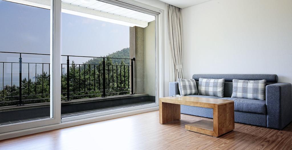 Lapis Hotel Намхе Екстериор снимка