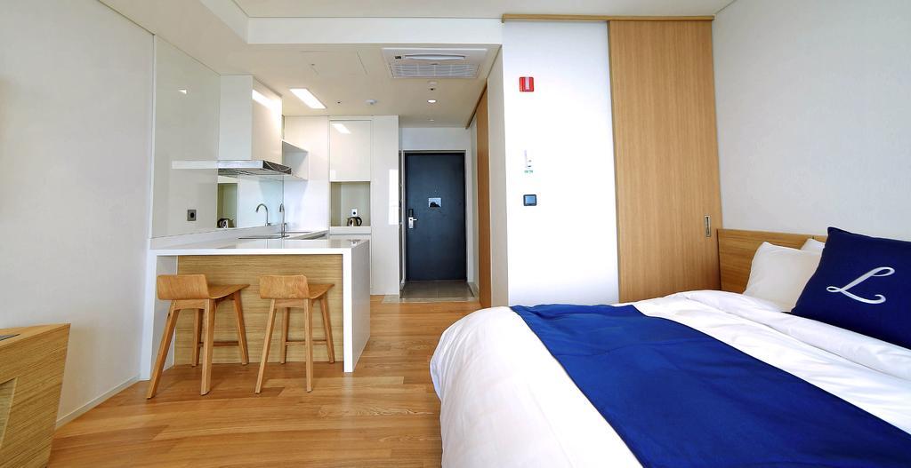 Lapis Hotel Намхе Екстериор снимка