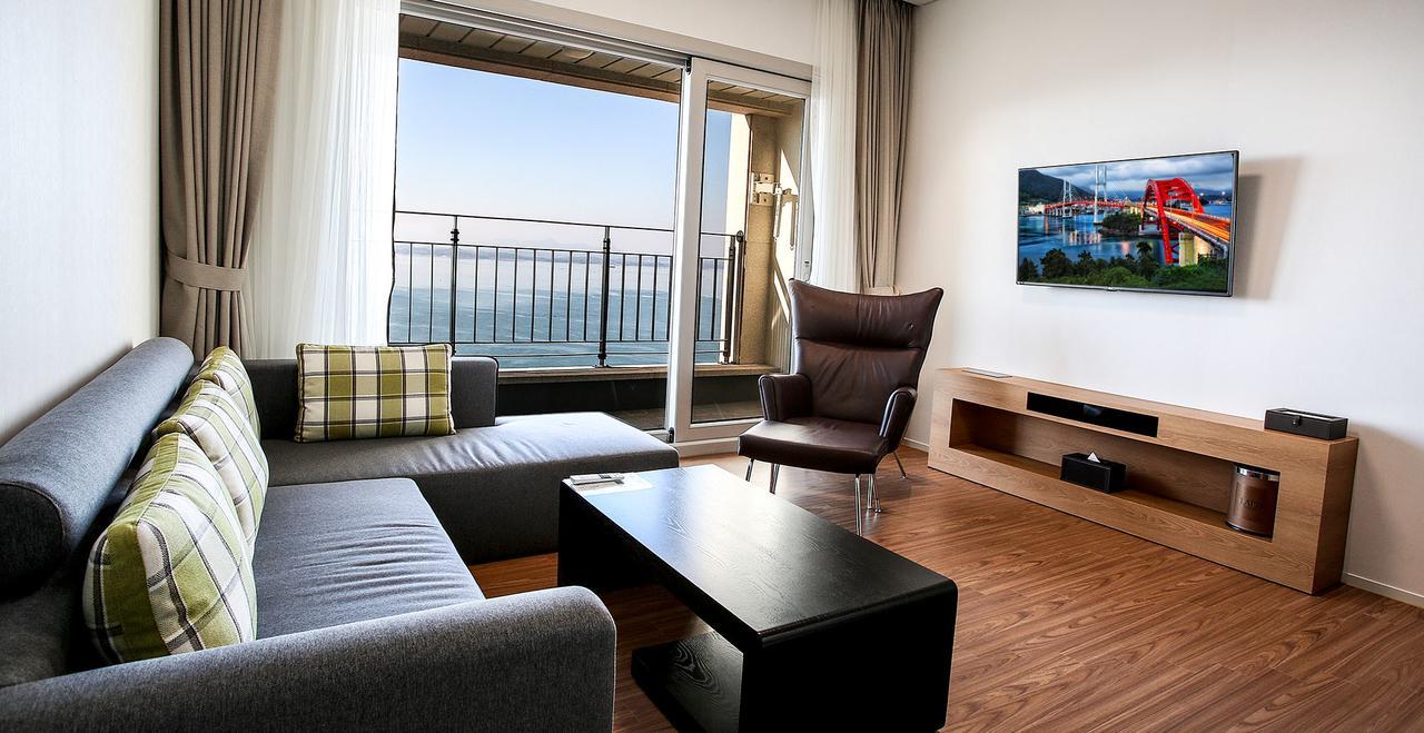 Lapis Hotel Намхе Екстериор снимка